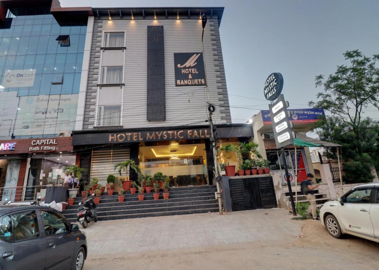 Hotel Mystic Falls جايبور المظهر الخارجي الصورة